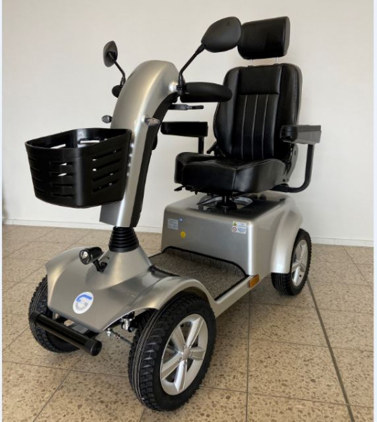 LG 4038K Seniorenmobil / Krankenfahrstuhl / Elektromobil / Scooter